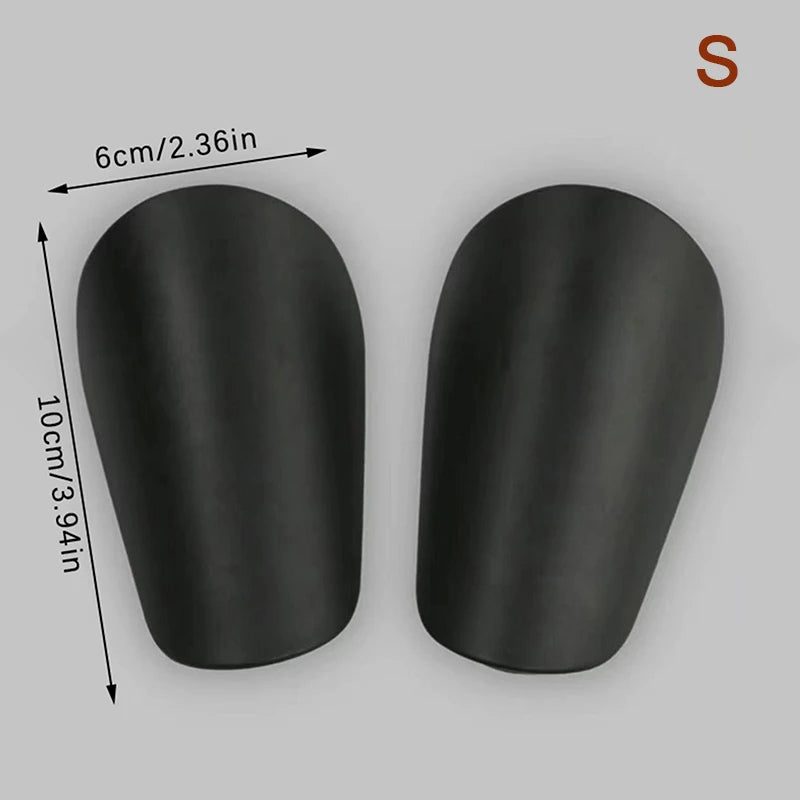 1 Pair of Mini Lightweight Portable Soccer Shin Guards Wear Resistant Shock Absorbing Leg Guards Soccer Training Shank Plates
